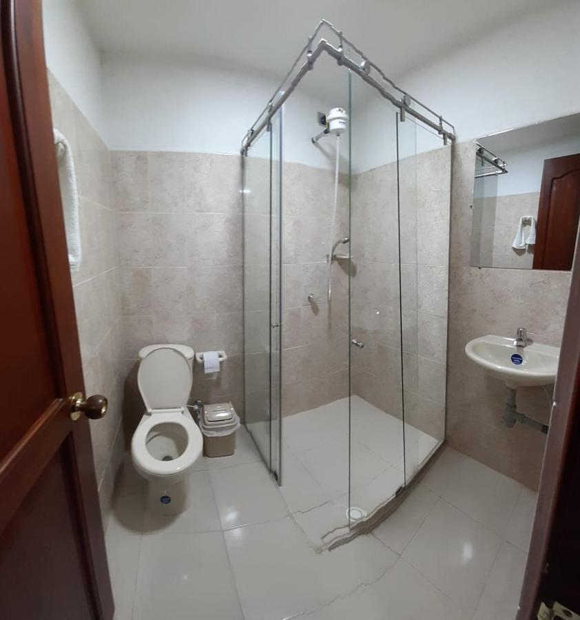 Hotel Jardin De Rosas Экстерьер фото