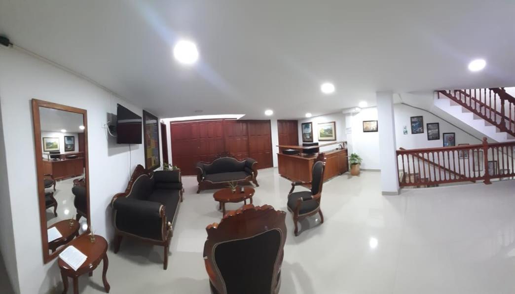 Hotel Jardin De Rosas Экстерьер фото
