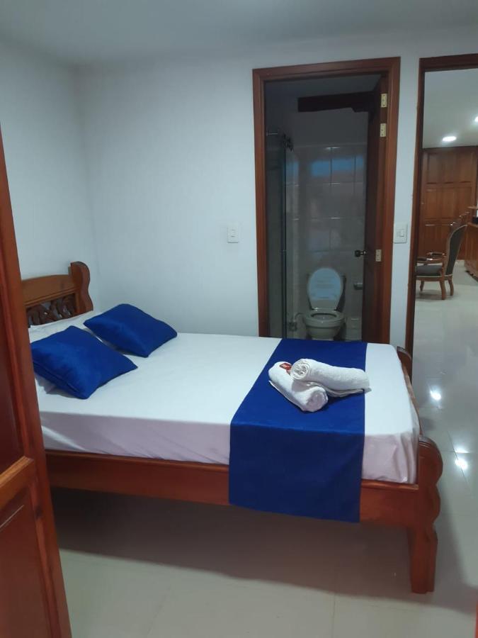 Hotel Jardin De Rosas Экстерьер фото