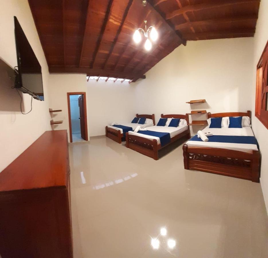 Hotel Jardin De Rosas Экстерьер фото